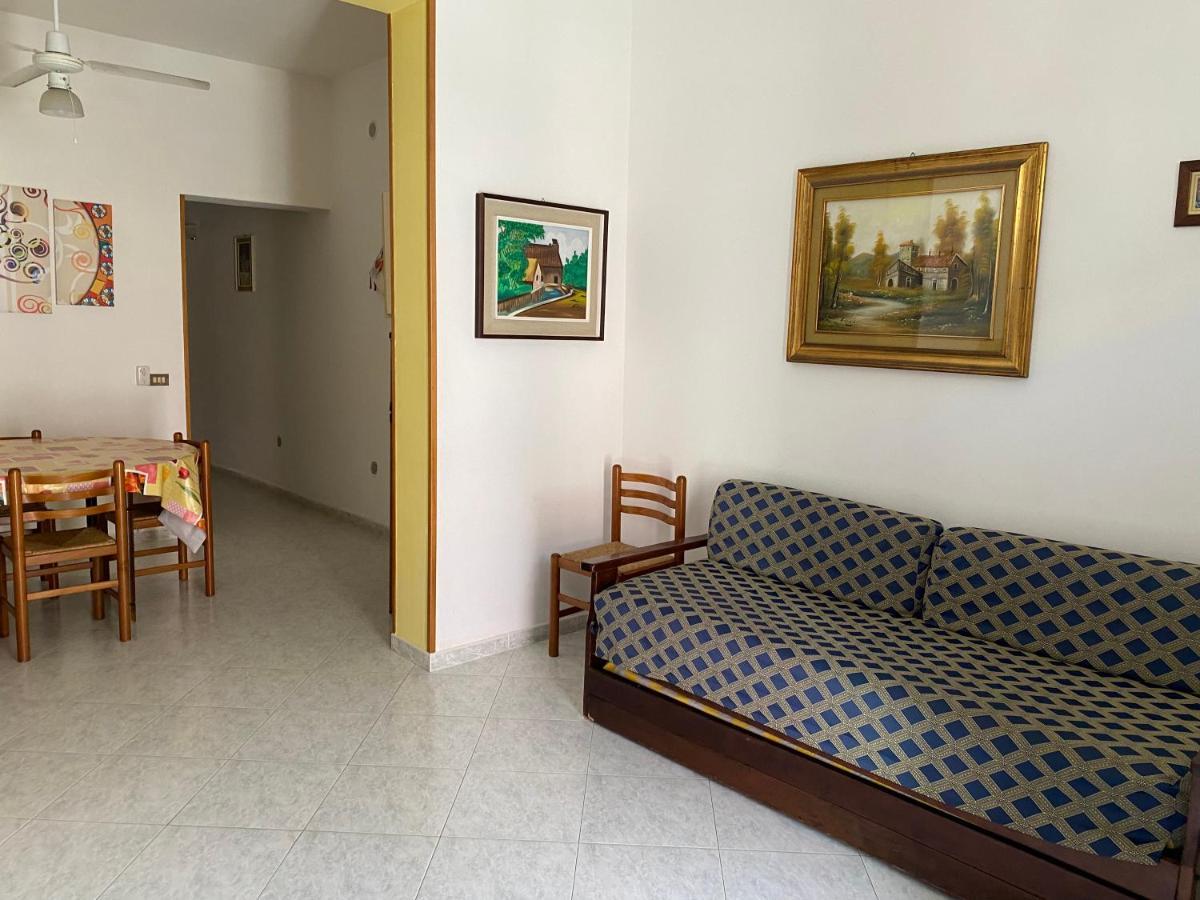 Case Vacanza Cristina Site In Antico Baglio E In Via Abruzzi N 161 산비토로카포 외부 사진