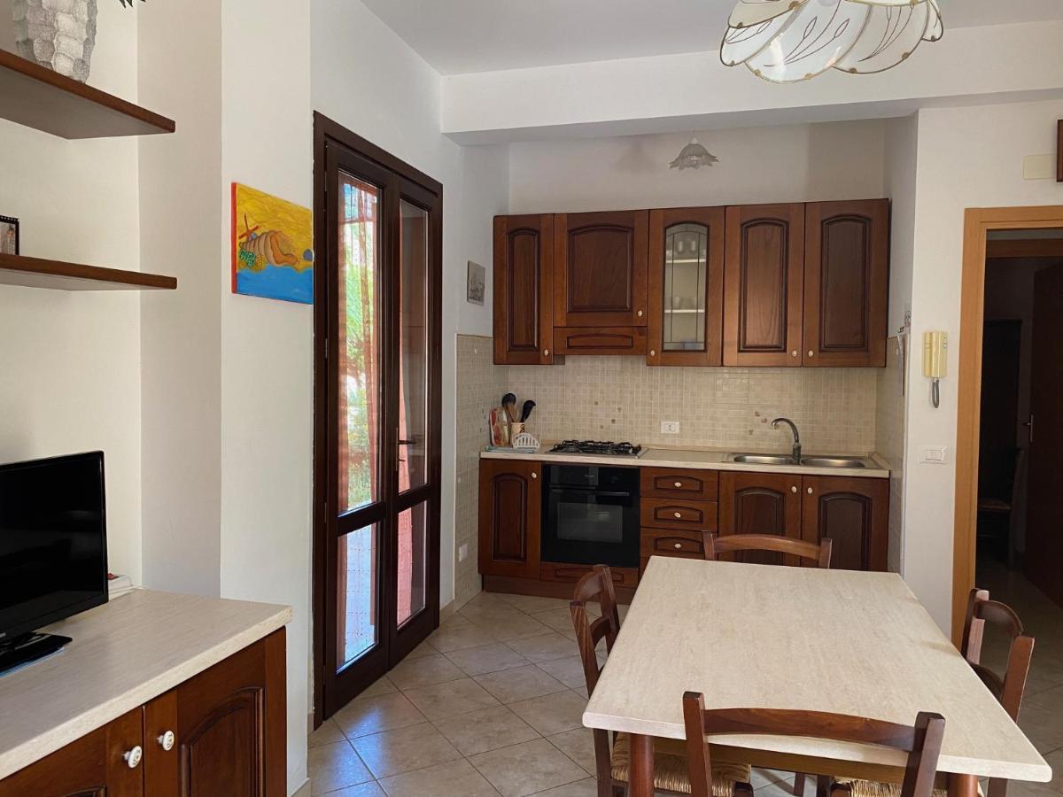 Case Vacanza Cristina Site In Antico Baglio E In Via Abruzzi N 161 산비토로카포 외부 사진
